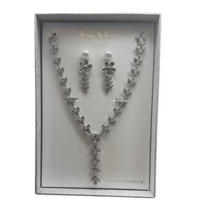 NIB Nicole Miller Occasion Crystal & Pearl Floral Y Necklace & Earringss
